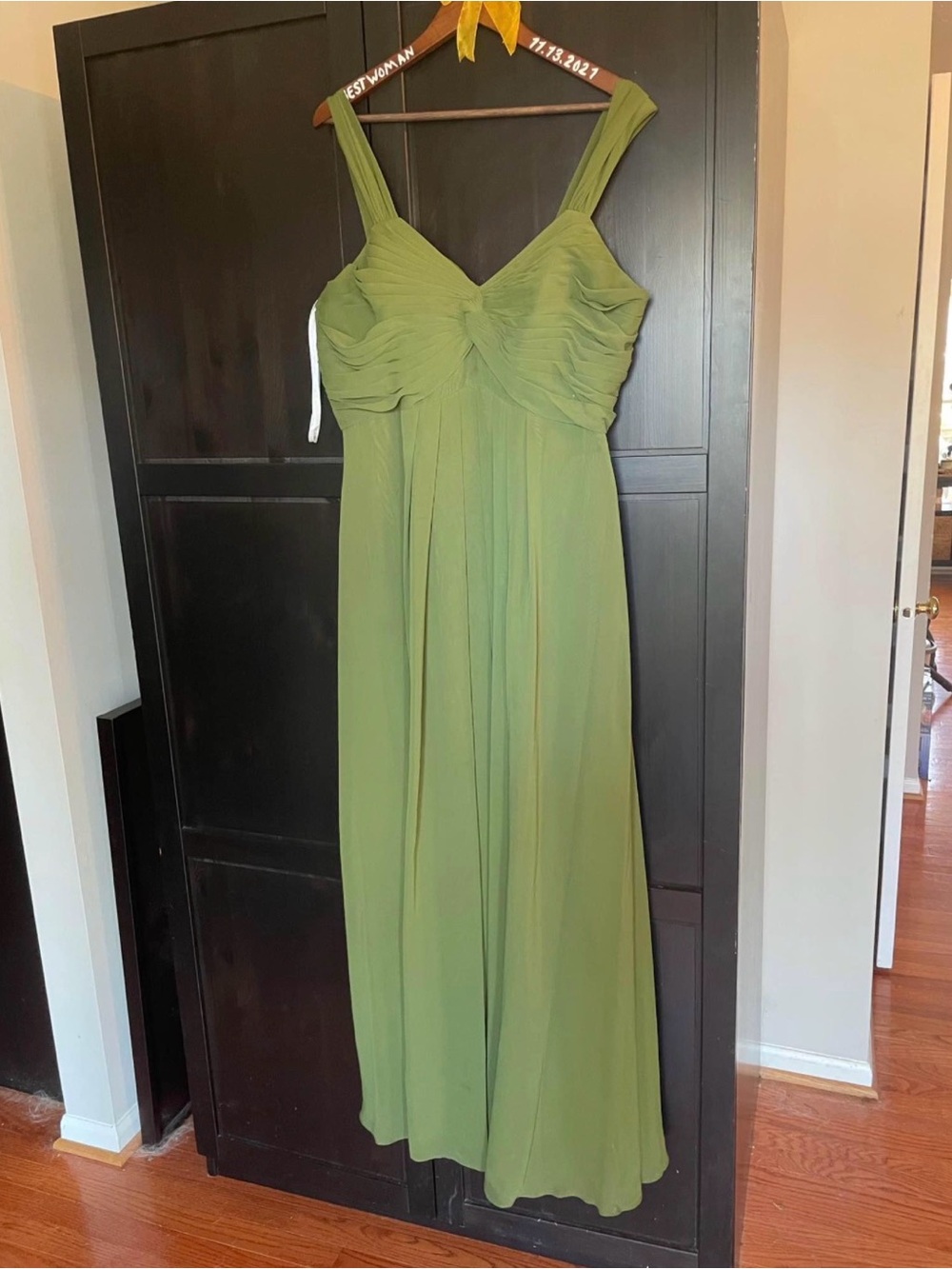 Azazie Olive Green Ruched Empire Waist Maxi Dress Size 14 Kaitlyn Cut